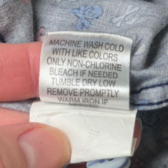 Johnston & Murphy Skull Shirt Mens Medium Blue Crossbones All Over Print AOP - Picture 9 of 9